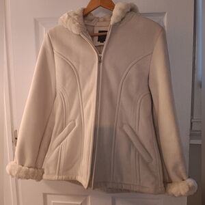 Braetan winter jacket size medium, tan.